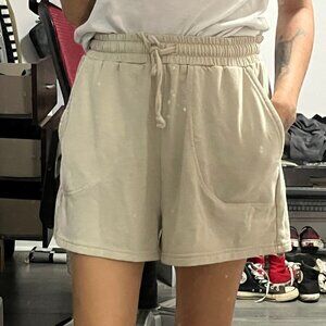 Medium Cream Shorts